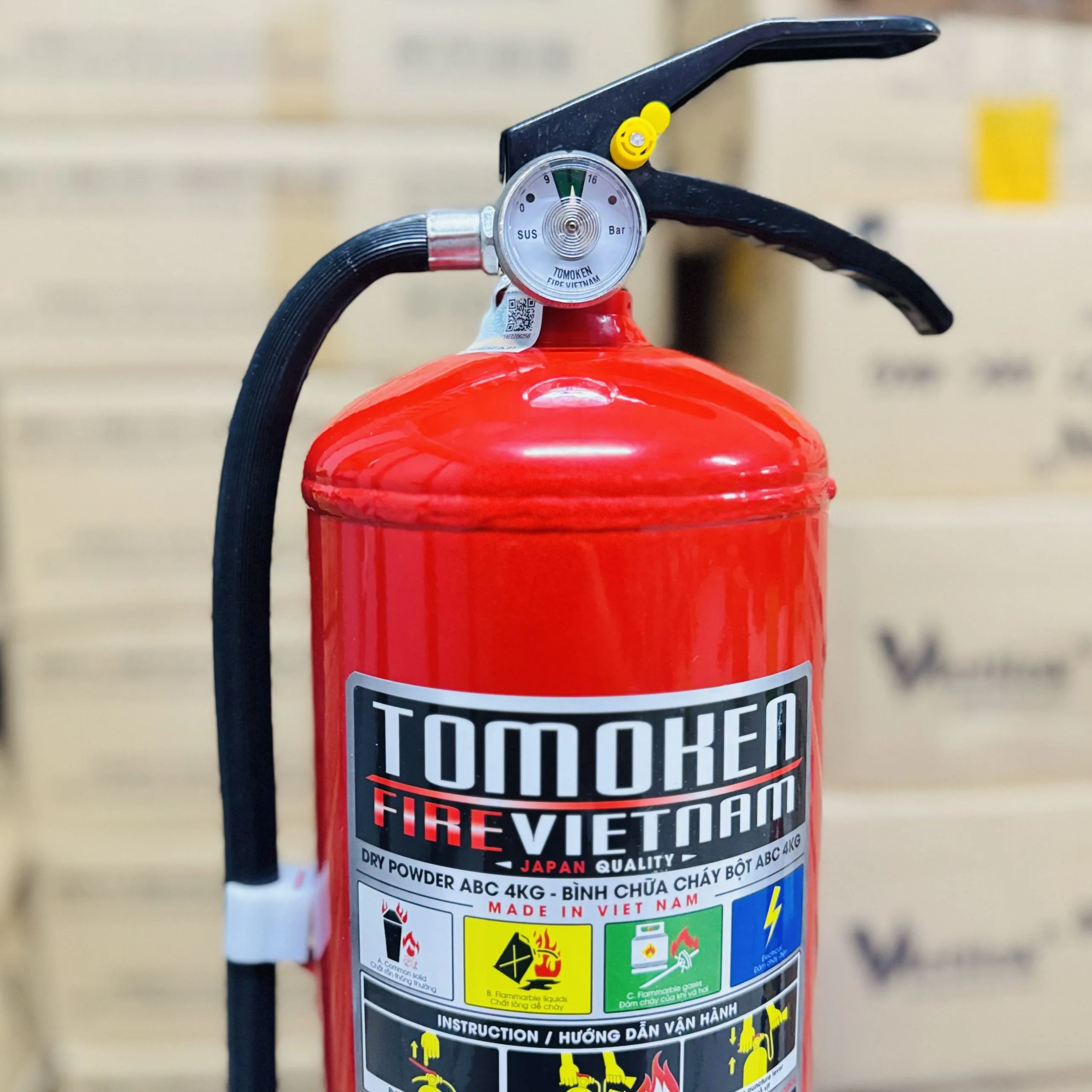 Bình chữa cháy Tomoken bột ABC 4kg TMK-VJ-ABC/4KG (Tem PCCC) Bình chữa cháy Tomoken bột ABC 4kg TMK-VJ-ABC/4KG (Tem PCCC)
