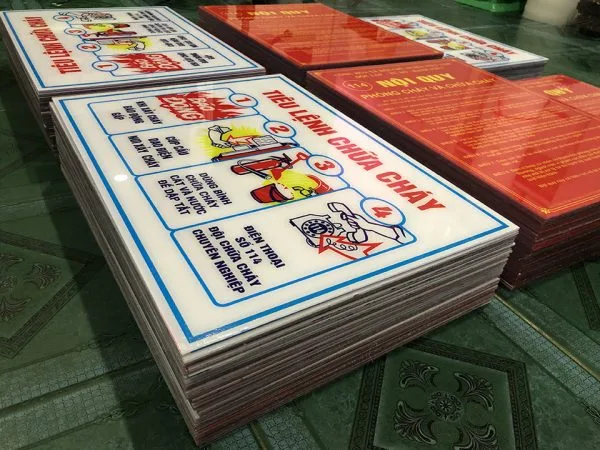 Nội quy, Tiêu lệnh (mica)